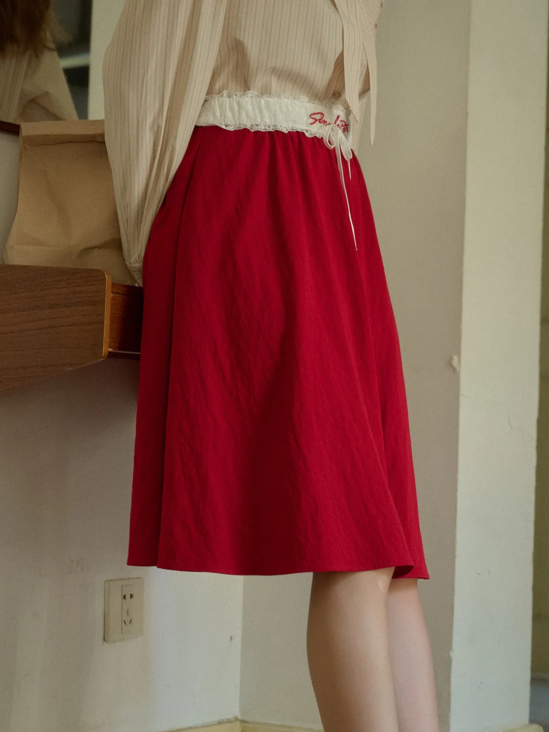 Cielo SR Logo Embroidered Contrast Lace Belt Red Skirt