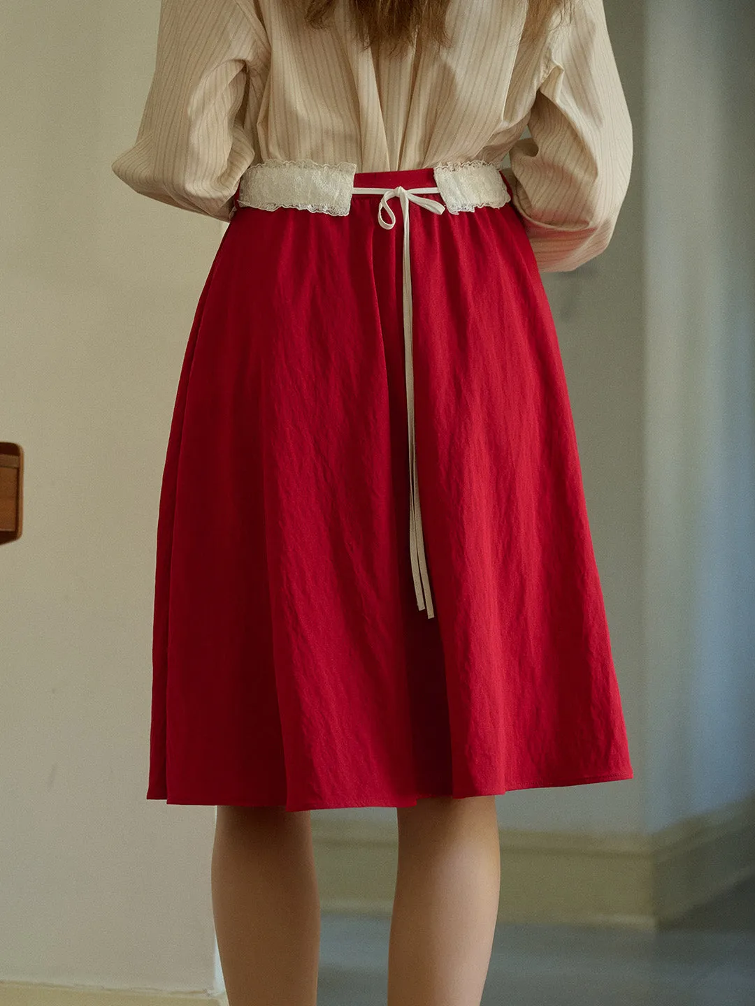 Cielo SR Logo Embroidered Contrast Lace Belt Red Skirt