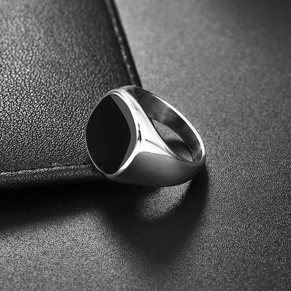 Classy Men Elegant Silver Ring