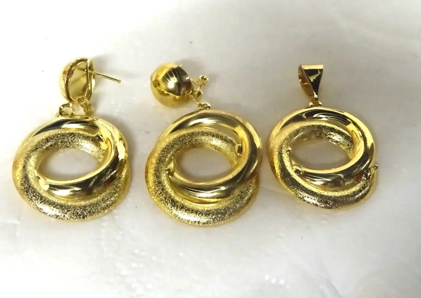 Fashion Costume Earring & Pendant Jewellery Set