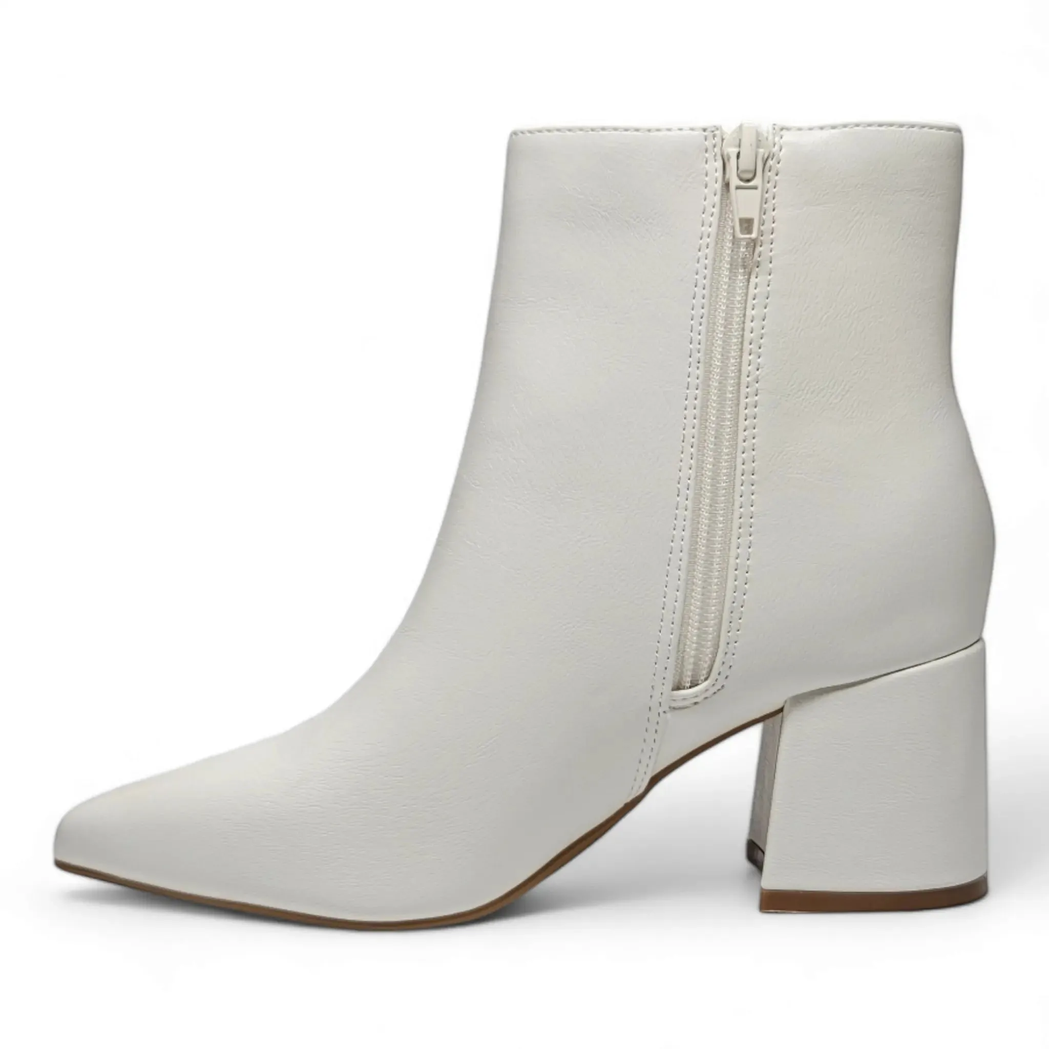 Mode Block Heel Ankle Bootie