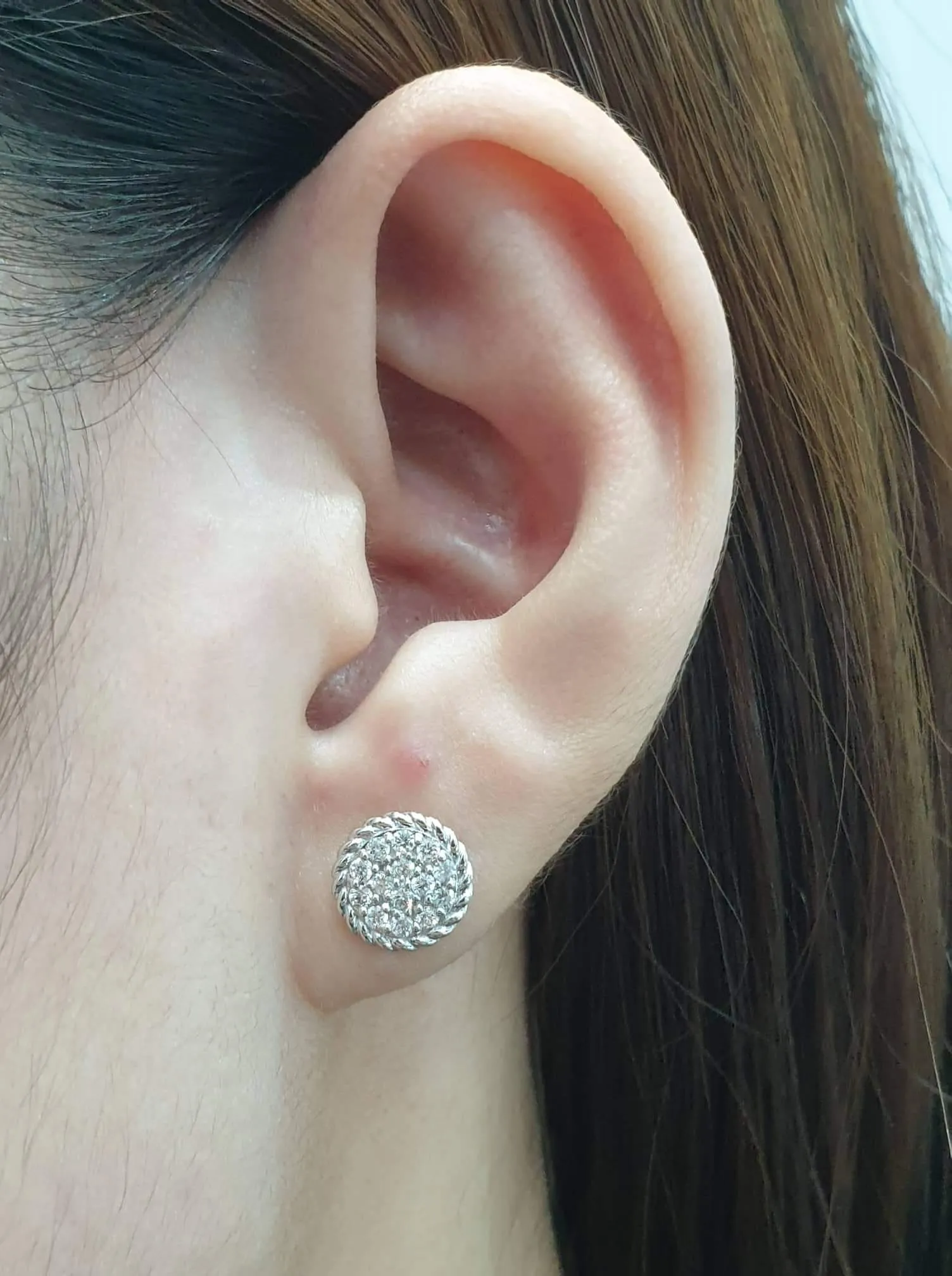 PREORDER | Classic Round Paved Stud Diamond Earrings 14kt