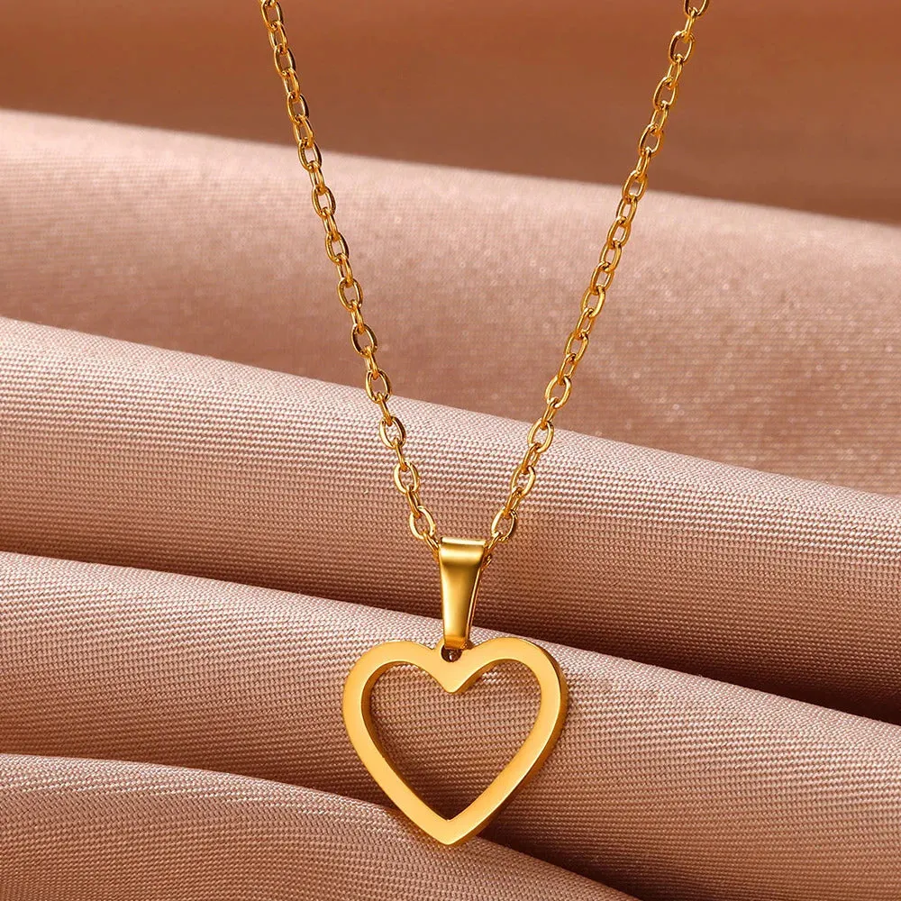 Stainless Steel Love Heart Necklace For Women 2023 New Trendy Lip Chain Simple Pendant Necklace Jewelry Gift Wholesalers