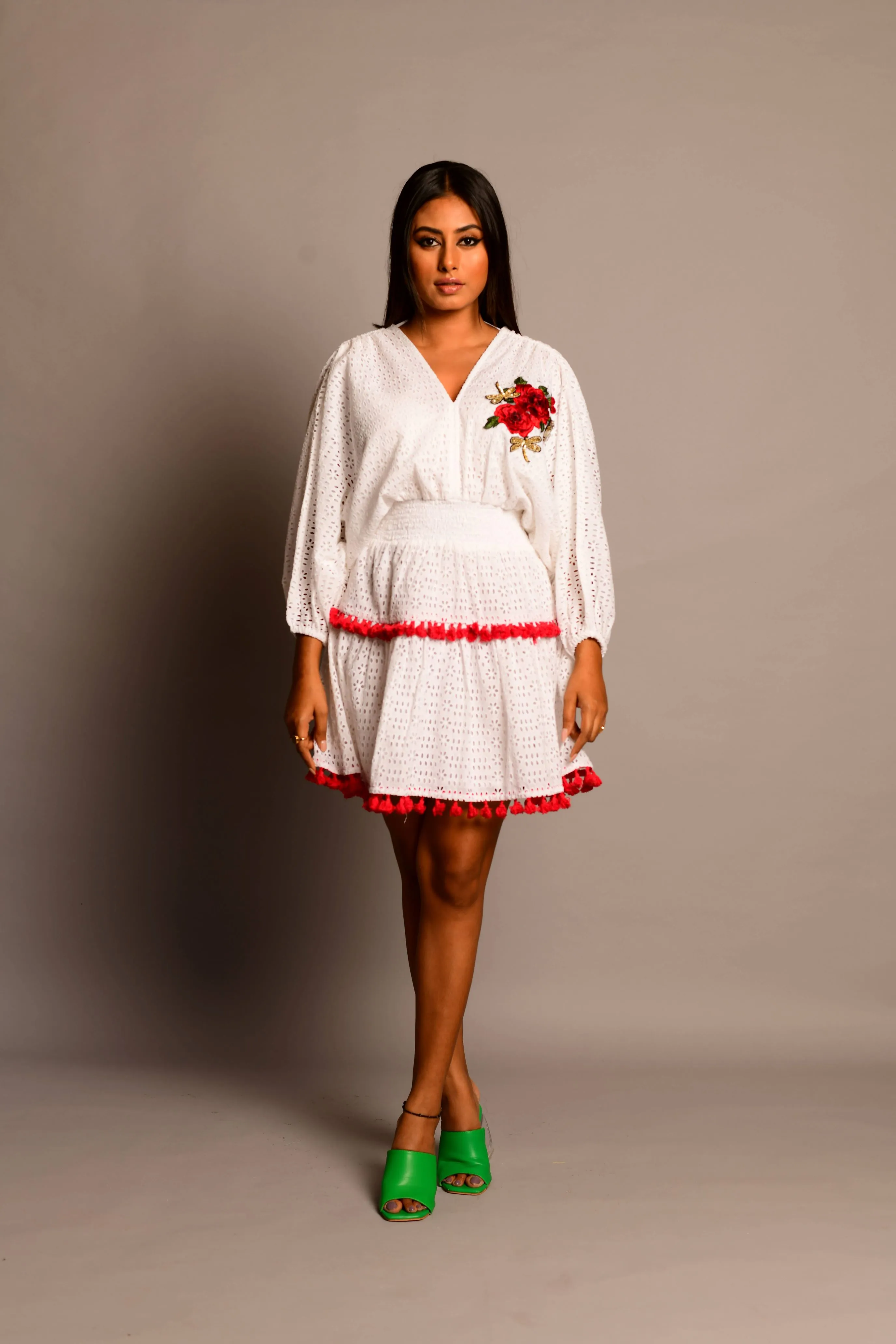 Stylish White Boho Dress with Exquisite Floral Embroidery and Tassels