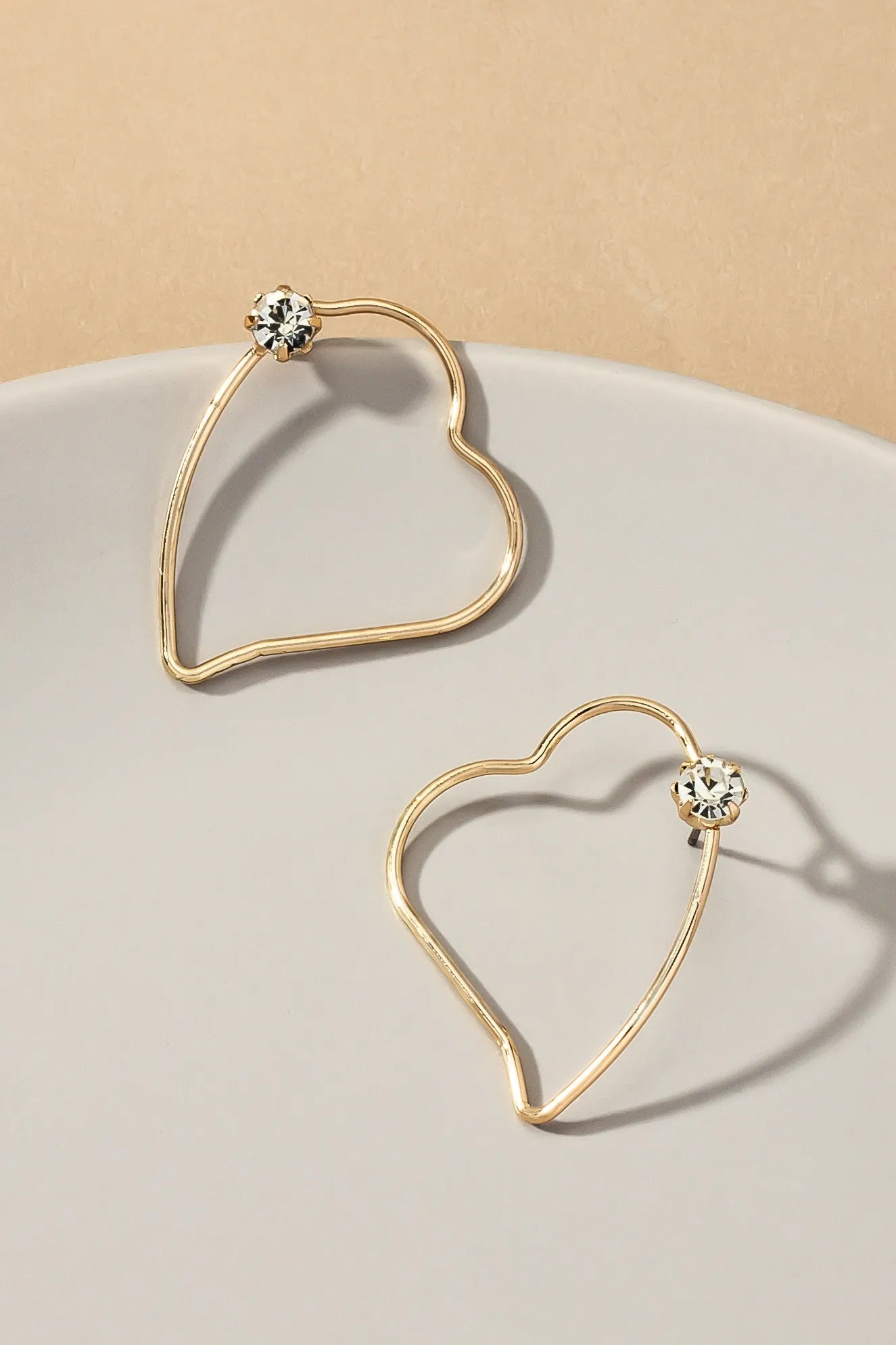 Thin wire heart shape earrings