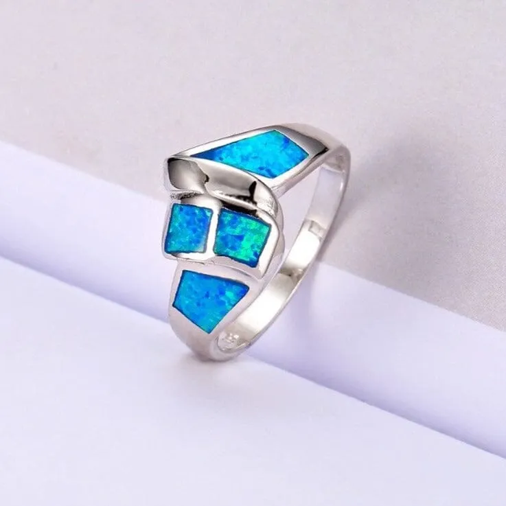 Trendy Fashion Blue Fire Opal Twist Ring - 925 Sterling Silver