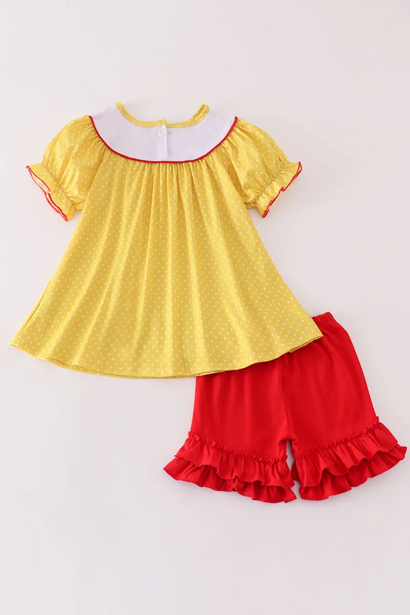 Yellow charactor embroidery girl set